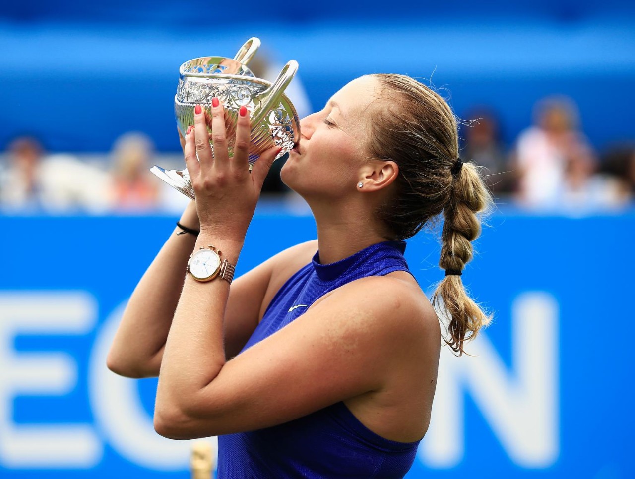 九游娱乐-科维托娃重要时刻最后时刻胜出，篮网带队取胜！